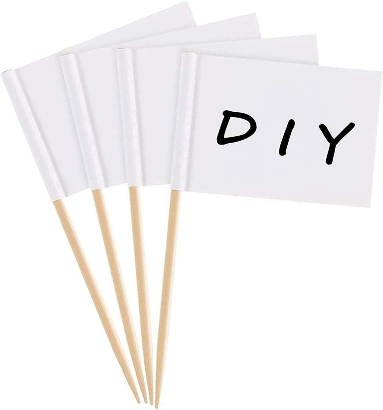 How Bamboo Party Picks Influence the Visual Presentation of Cocktails in High-End Bars?